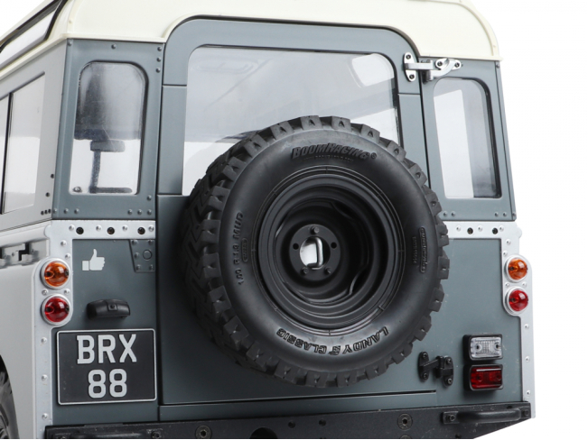 Station Wagon Rear Door